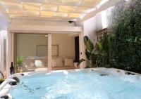 /customerDocs/images/avatars/64628/64628-ΠΟΛΥΤΕΛΕΣ-ΔΙΑΜΕΡΙΣΜΑ-ΔΙΑΚΟΠΩΝ-COASTAL CHARM-ΓΛΥΦΑΔΑ-GLYFADA-LOGO.jpg